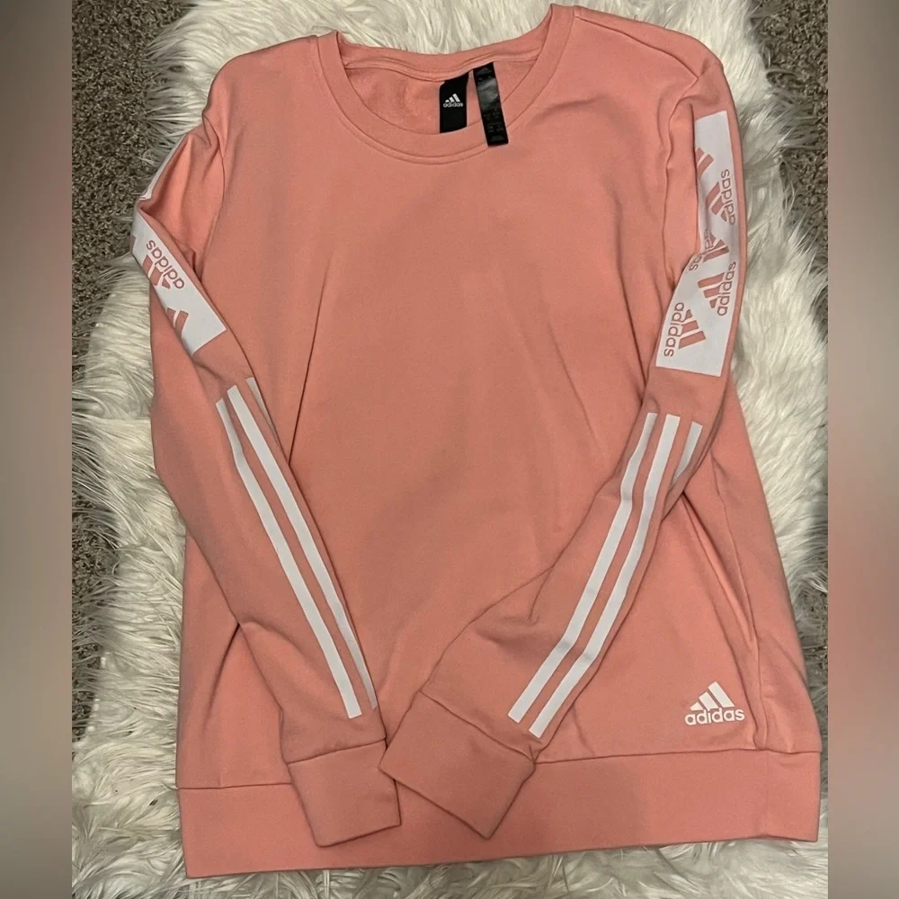 Adidas crewneck - Picture 1 of 3